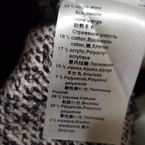 Marc Cain Checkered Cardigan from Soft Fabric Blend w/Alpaca. Size: 12. - Picture 10 of 13